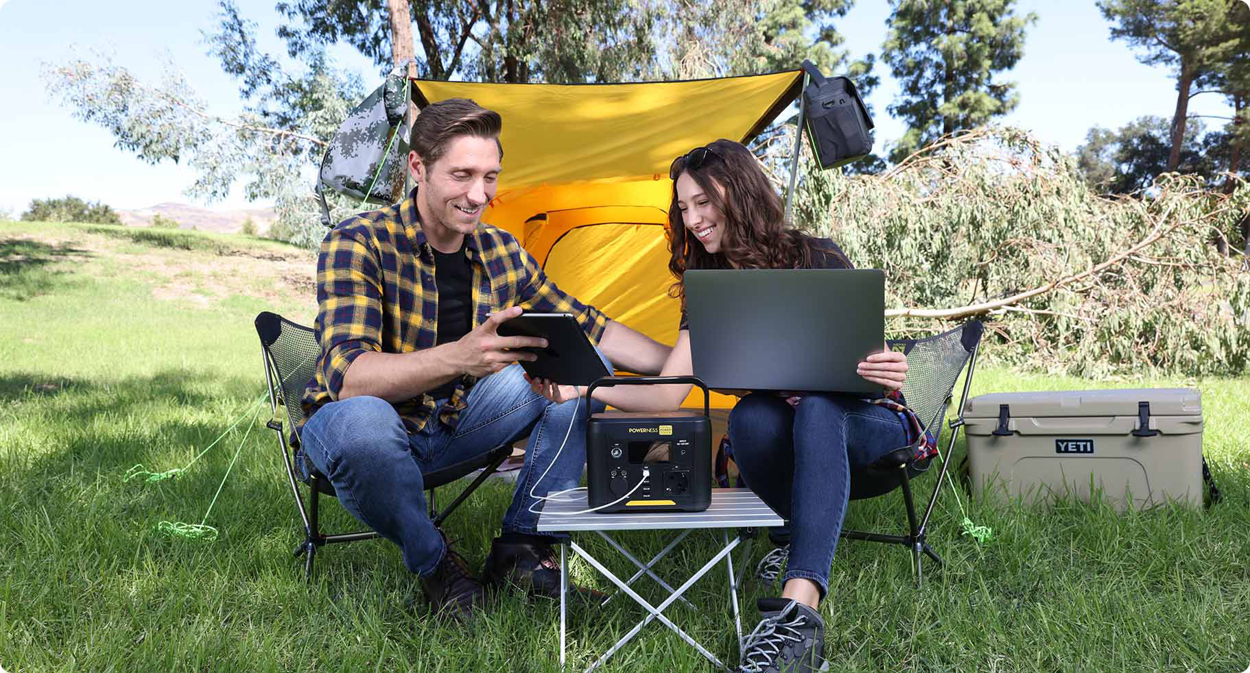 couple using 300W  power station